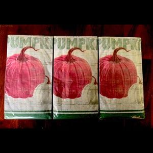Pumpkin themed guest napkins